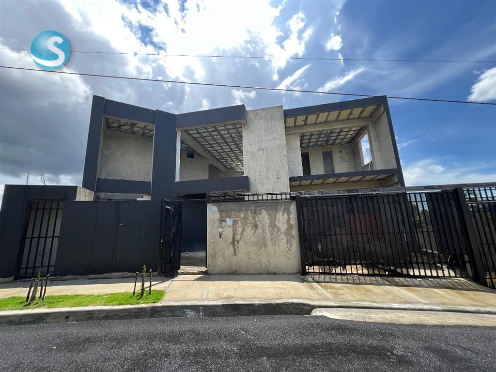 Casa en Venta, Altos de Arroyo Hondo III