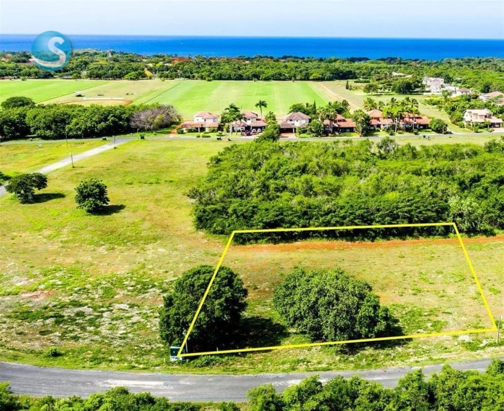 Solar en Venta, Casa de Campo