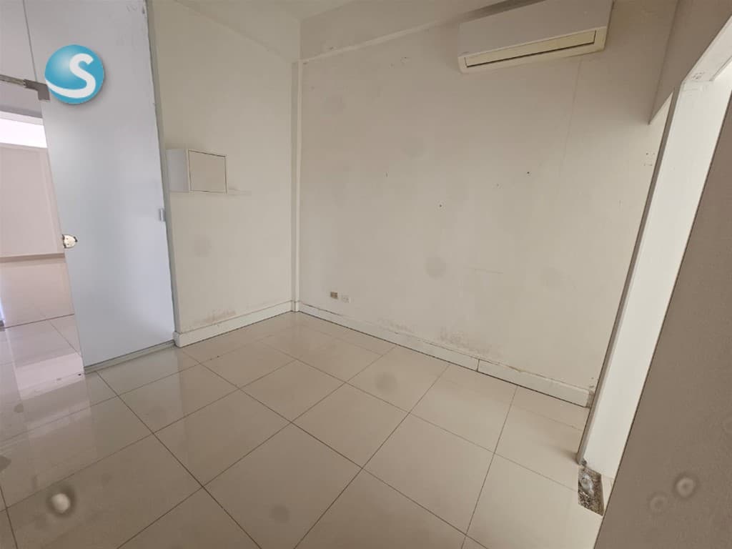 Local Comercial en Alquiler, Ensanche Quisqueya