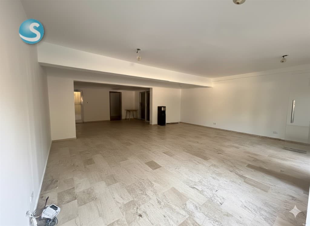 Local Comercial en Venta y Alquiler, La Esperilla