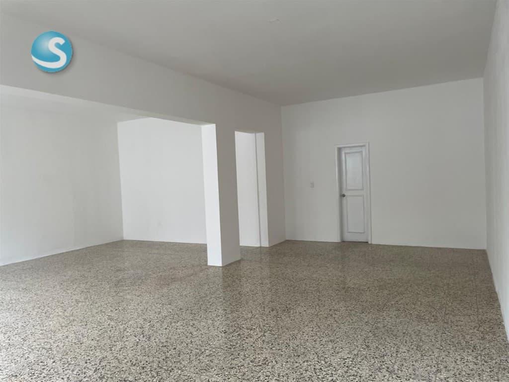 Local Comercial en Alquiler, Evaristo Morales