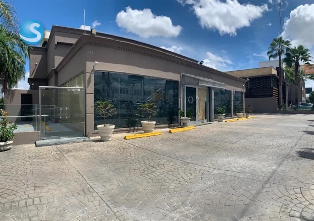 Local Comercial en Alquiler, Ensanche Naco